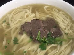 -十二忠手拉面(中华路店)
