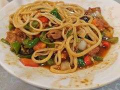 -汗腾格里·风味餐厅(新疆驻京办店)