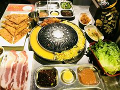 -韩聚屋韩国烤肉餐厅(新北万达店)