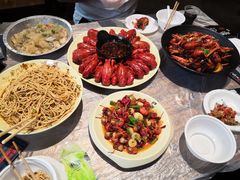 -巴厘龙虾·榜首油焖大虾(音乐学院·沿江酒馆店)