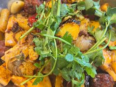 -龙顺园麻辣香锅(机场店)