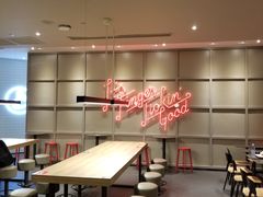 -肯德基(虹桥机场T2北指廊精选外卖点店)