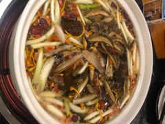 -阿鹏故事野生菌火锅(双廊古镇店)