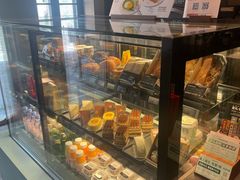 -星巴克臻选(上海今潮8弄店)