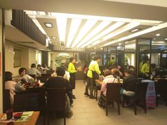 等位区-添好运点心专门店(深水埗店)