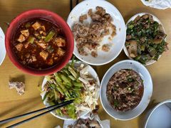 -十一街苍蝇馆子转经消江湖菜(九眼桥十一街店)