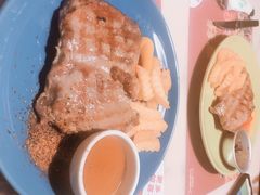 -绿茵阁牛扒餐厅(客村店)
