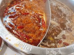 -憨铁匠老火锅(龙岗万科里店)