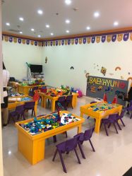 -菠萝树益智玩具体验馆(欧亚卖场店)