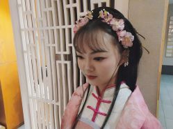 -盘子女人坊古装写真摄影(厦门总店)