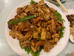 -金牌餐厅·天津菜·八珍豆腐·老爆三(瓷房子店)