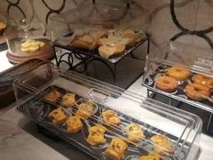 -浅深(世茂滨江精品店)