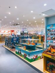 -爱婴室(上海浦建路店)