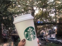 -星巴克(凯德晶萃店)