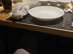 -余欢领鲜火锅(新街口店)