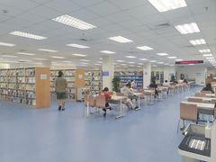 -南山图书馆(常兴路店)