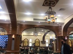 大堂-清真·玛丽亚新疆菜主题餐厅(浙江中路店)