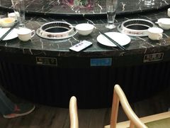 -秦宝雪花牛肉养生火锅(大兴九臻店)