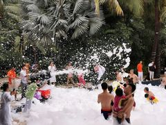 -三亚湾海居铂尔曼度假酒店