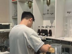 -Dogi&kiki Coffee(中心商务大厦店)