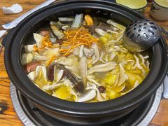 -菌之家·专业纯野生菌火锅·特色炒菌
