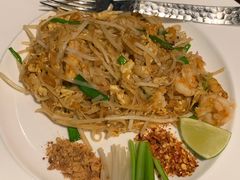 泰式炒金边粉-食肆&Fourteen(武林夜市店)