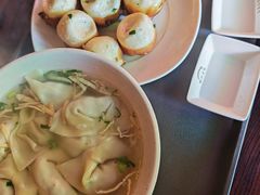 荠菜馄饨-哑巴生煎(临顿路店)