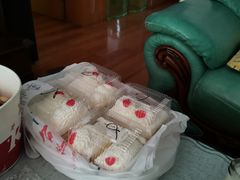 -红宝石·鲜奶小方(长阳店)