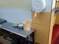 -春雨羊汤店(广开四马路总店)