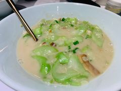 -费大厨辣椒炒肉(高铁吾悦广场店)