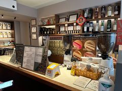 -Punchline Coffee&Roaster(同济大学店)