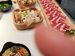 -洪氏嗨捞·猪肚鸡火锅(阳光天地店)