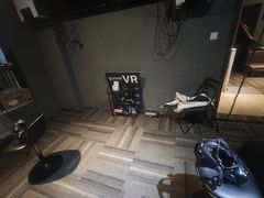 -VR 间客漫·PS电玩·虚拟现实包间游戏电竞(街道口店)