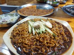 -韩国明洞碳烤肉(常平店)