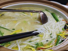 -云海肴·汽锅鸡·云南代表菜(天山百盛优客店)