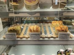 面包甜点陈列柜-奈雪的茶(鄞州万达店)