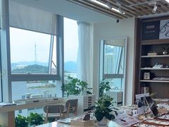 -Eziwish眼镜·蔡司授权店