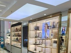 -世纪大明眼镜·林德伯格·蔡司官方授权店(武昌旗舰店)