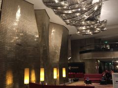 -广州天河希尔顿酒店