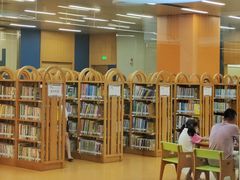 -厦门市图书馆(集美新城馆区)