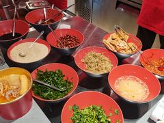 -鹤江桥·红油牛肉粉(SKP店)