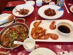 -侬佳蒸菜馆(听潮店)