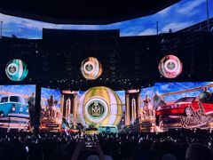 -八万人体育馆-外场足球场