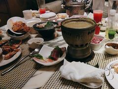 -雍和会海鲜姿造自助(湖东路店)