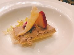 -龙虾酒吧扒房(宁波香格里拉店)