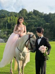 -卡米拉婚纱摄影工作室(金汇广场店)