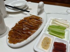 -梅利汴京烤鸭•开封豫菜地标店(东大街店)