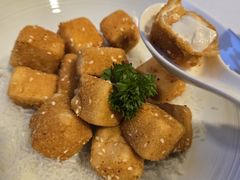 -深圳富苑皇冠假日套房酒店