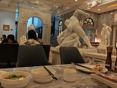 -北京奥加美术馆酒店(三里屯工人体育场地铁站店)