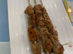 -马尔龙新疆饭店·清真(瑞景店)